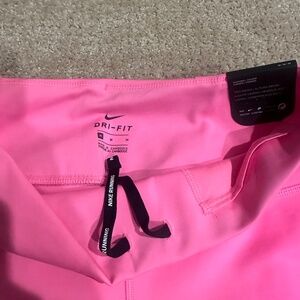 Nike Epic Lux Tight Fit Leggings